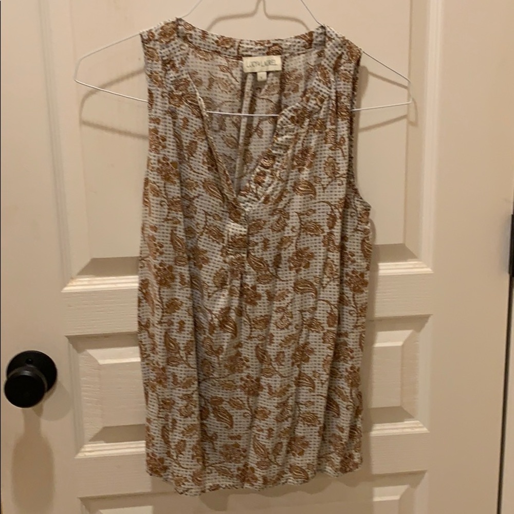 Sleeveless top